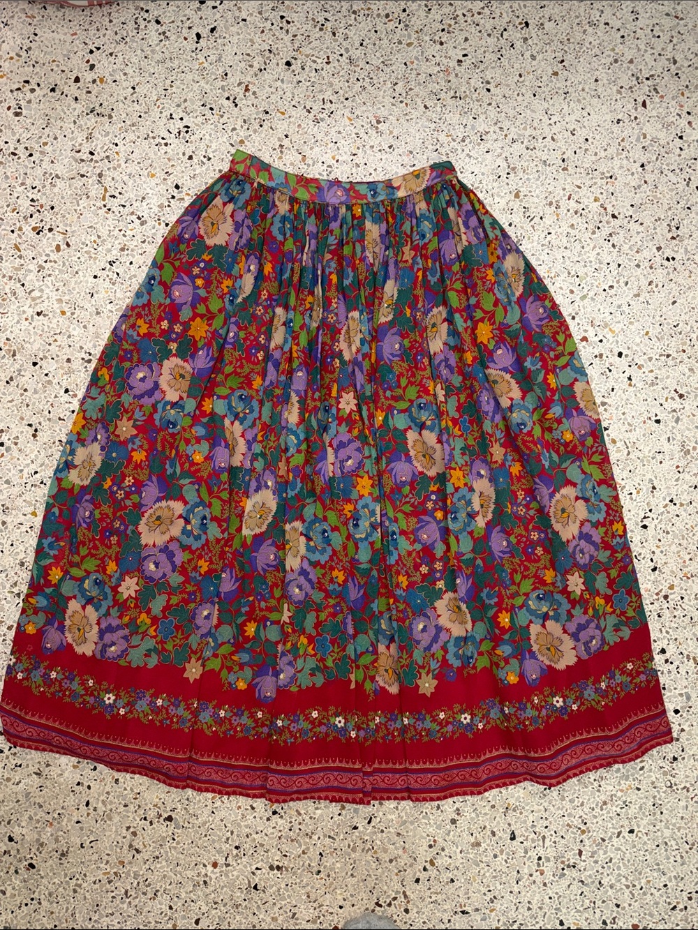 Vintage Jacques Molko Paris France 100% silk midi skirt 36 modern 4 floral